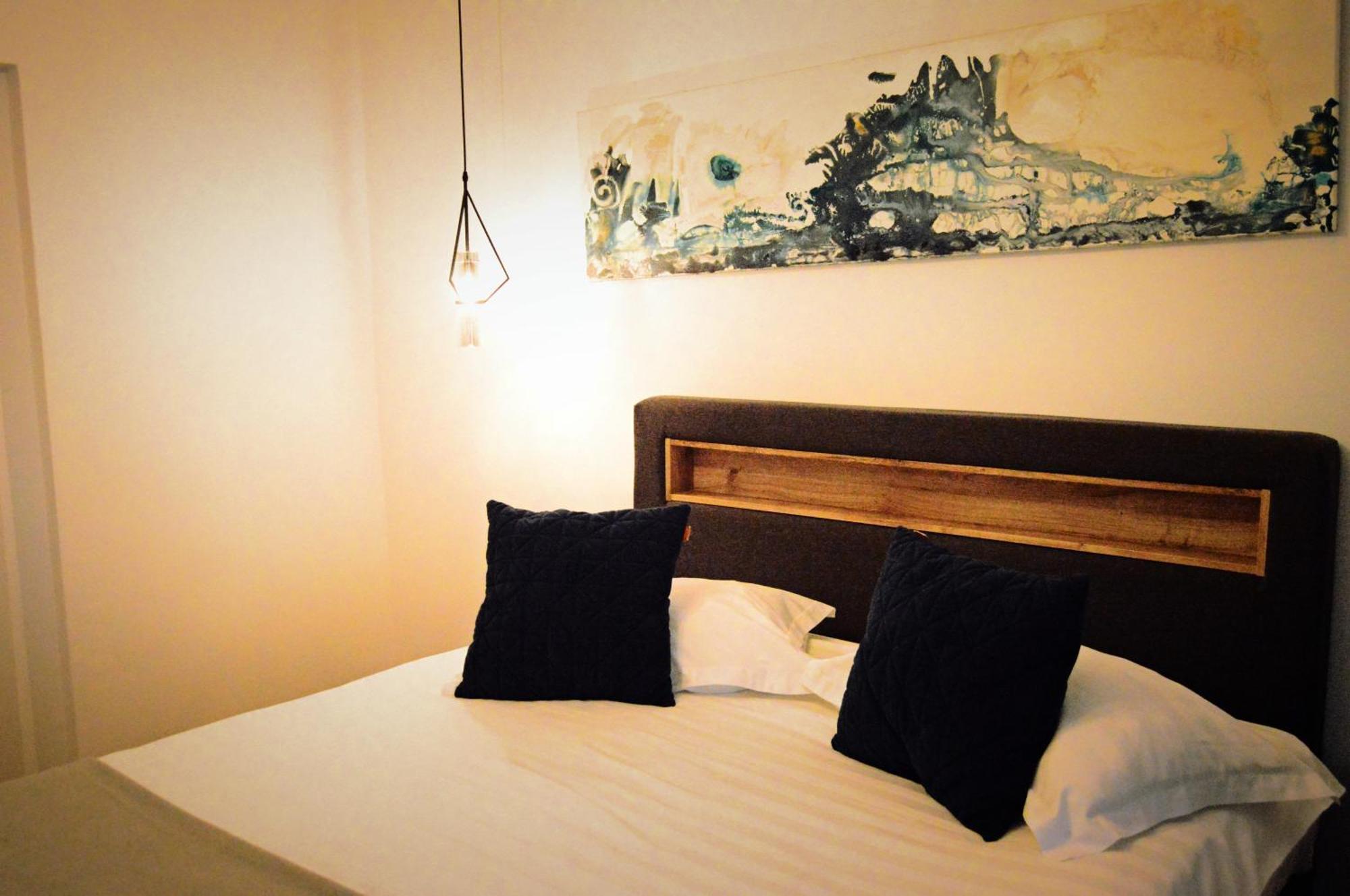 Pension Delia Gardens Тимишоара Экстерьер фото